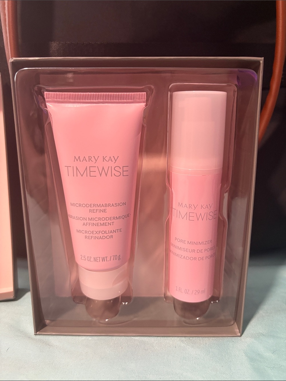 Mary Kay TimeWise microdermabrasion plus set - Picture 2 of 3